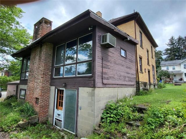 26 Clarksville St, Greenville, PA 16125 | MLS #1717