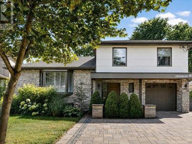 26 Crossburn Drive, Toronto, ON, M3B 2Z2 house for sale | Listing ID C13714 | Royal LePage