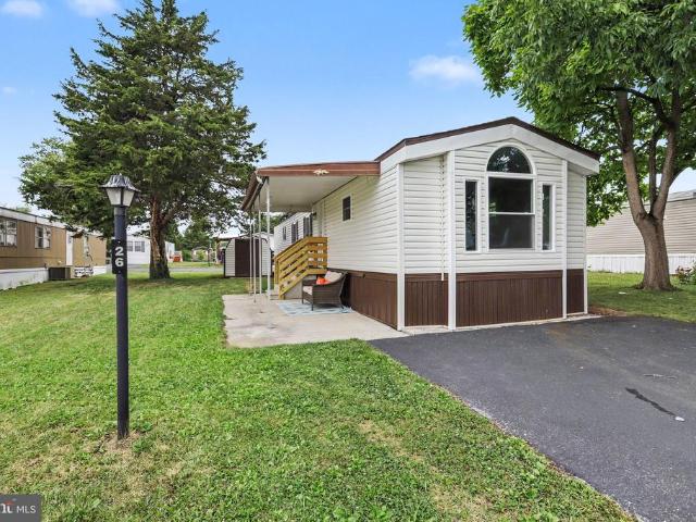 26 Davis Avenue