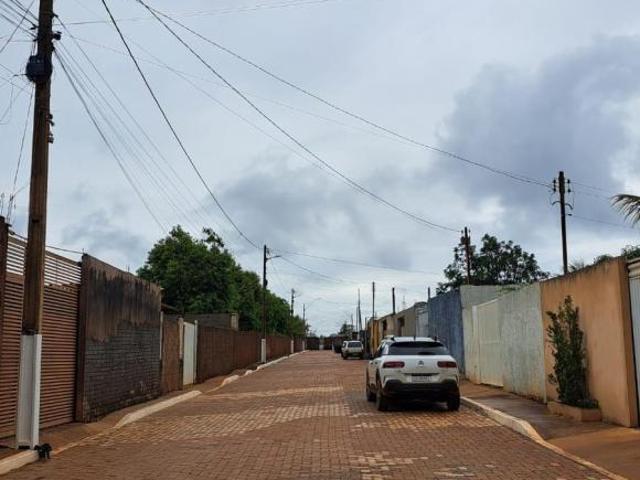 26 de setembro, Rua 01, com edícula, lote plano, murado, com água e energia