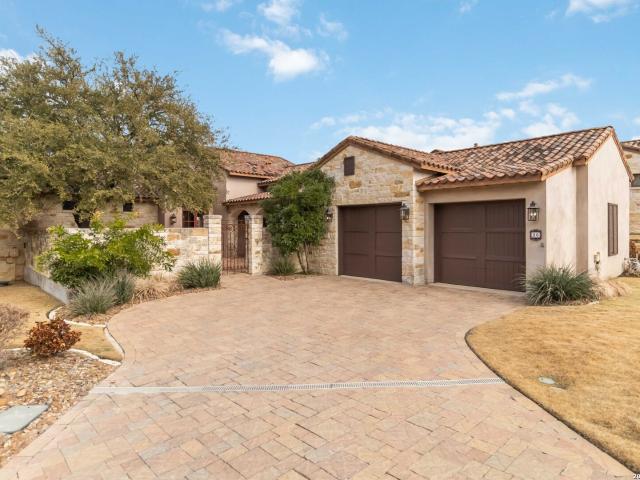 26 Di Lusso Dr, Boerne, TX 78006 | MLS #1944