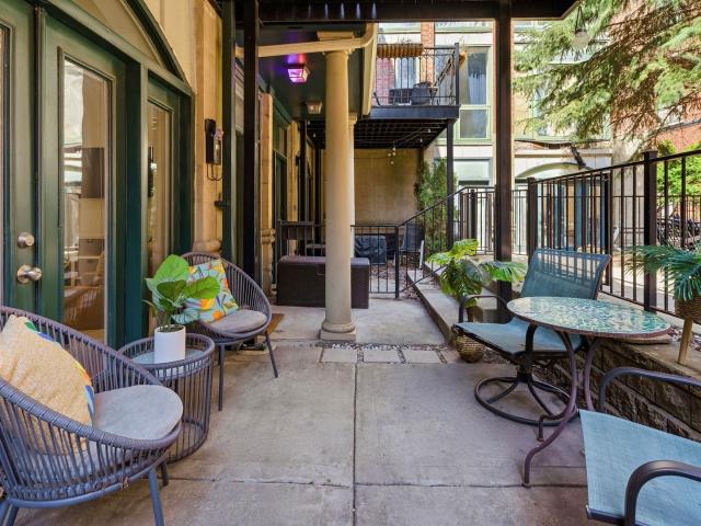 26 E 14th Pl, Unit 14W, Chicago, IL 60605 | Compass
