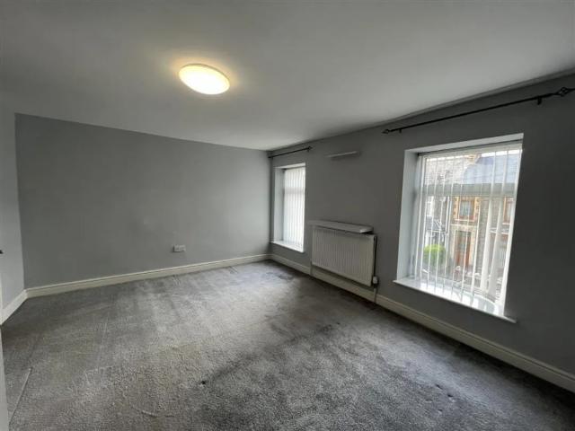 26 Eastland Road