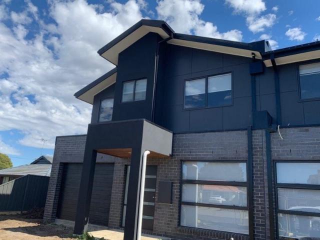 2/6 Ellam Court, MEADOW HEIGHTS