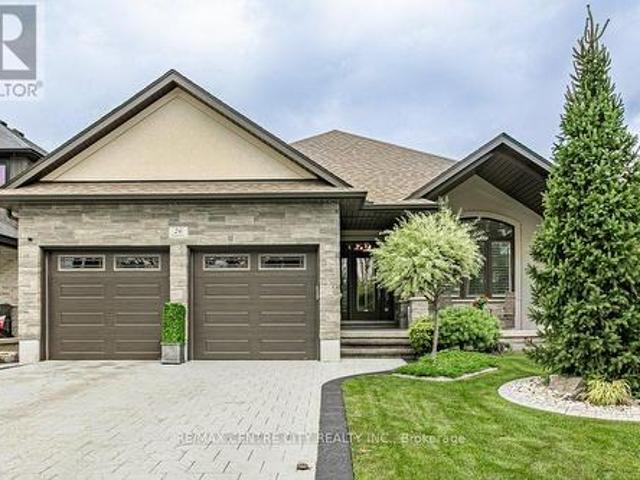 26 Elwood Street, Strathroy Caradoc Se, ON, N7G 3H3 house for sale | Listing ID X14004 | Royal LePage