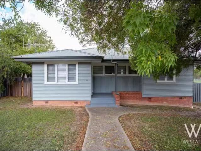 26 Forsyth Countys Street, West Bathurst House for rent Liste.
