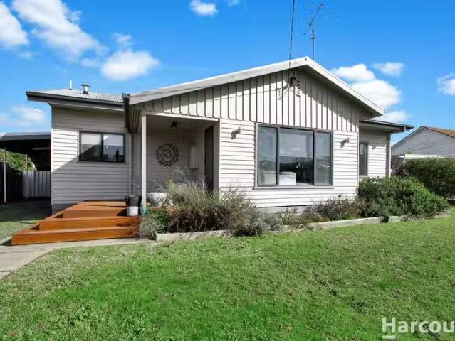 26 Gardenia Street, HORSHAM, VIC 3400 House for Rent