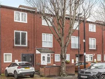 26, Hannibal Road, London, E1 3JD, United Kingdom | 4 bed townhouse for rent #139402218 | Rentberry