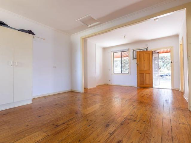 26 Harrow Crescent, Salisbury North SA 5108