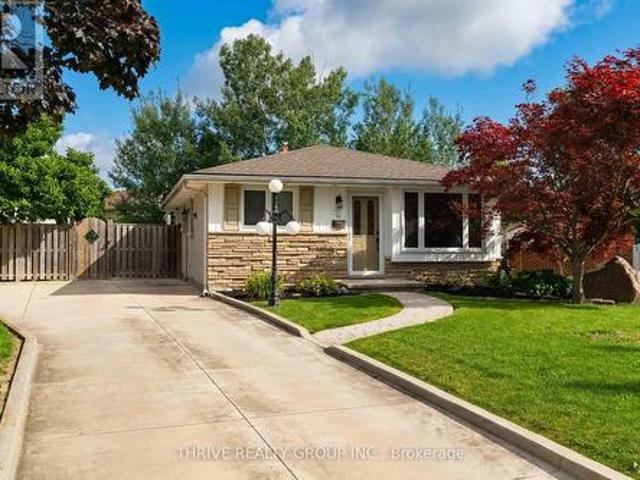 26 Heath Place, London South T, ON, N5Z 4G6 house for sale | Listing ID X13694 | Royal LePage