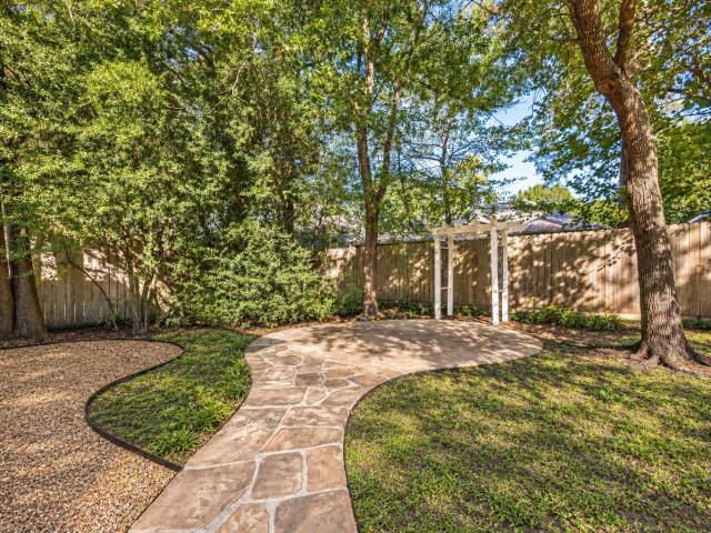 26 Heron Hollow Court