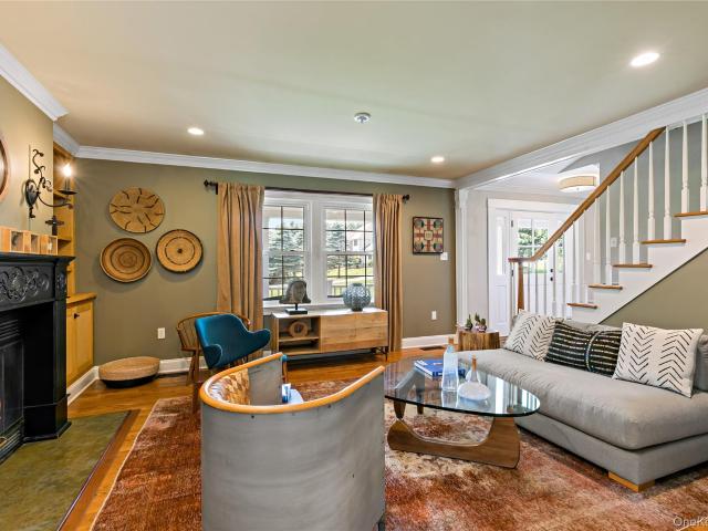 26 Hickory Ridge Road