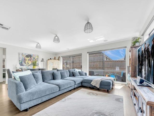 Beautiful Family Home In Lovely Timbertop Estate