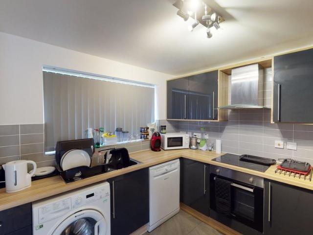 26 Kilbourn Street, Nottingham, New. 4 bed terraced house to rent £2,808 pcm £648 pw
