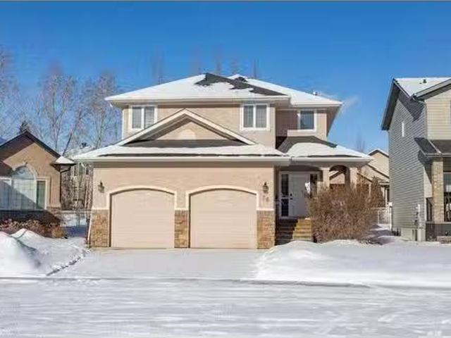 26 Laird Close, Red Deer, AB, T4R 3K2 house for sale Listin.