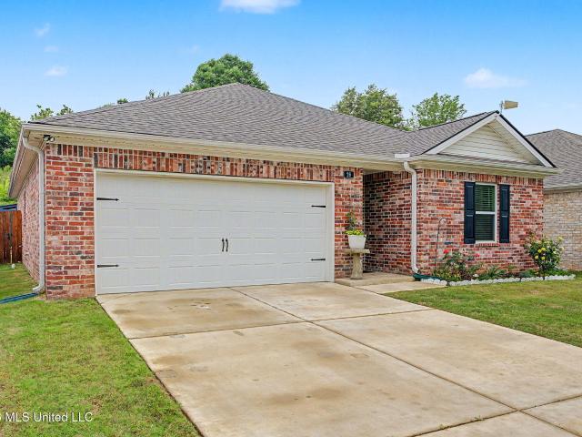 26 Lee Creek Lane