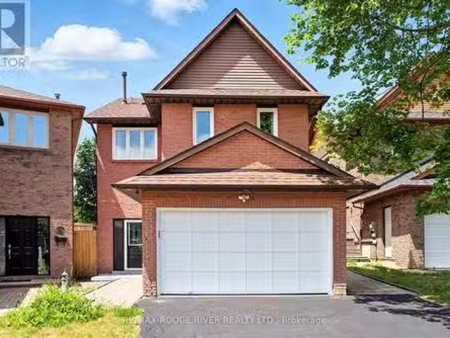 26 Longfellow Court, Whitby Pringle Creek, ON, L1N 6V7 hou.