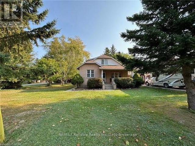26 Main Street S, Bluewater Bayfield, ON, N0M 1G0 house for sale | Listing ID X13790 | Royal LePage