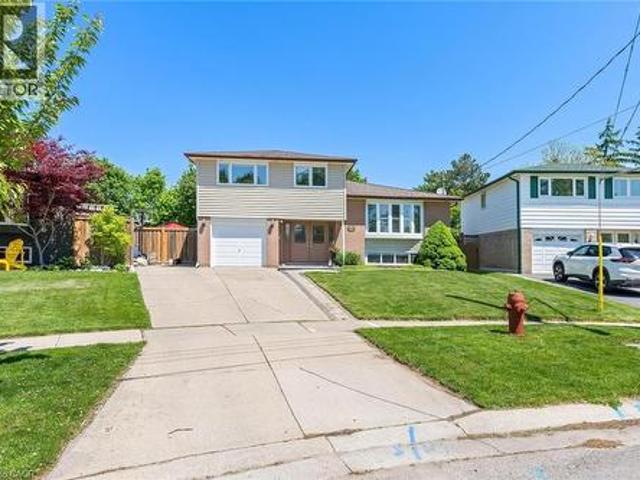 26 Marilyn Crescent, Georgetown, ON, L7G 1K4 house for sale | Listing ID 40827 | Royal LePage