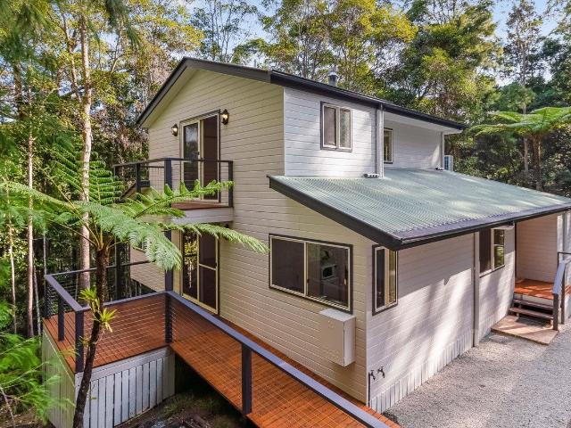 26 Maroochy Spring Drive, DULONG, QLD 4560