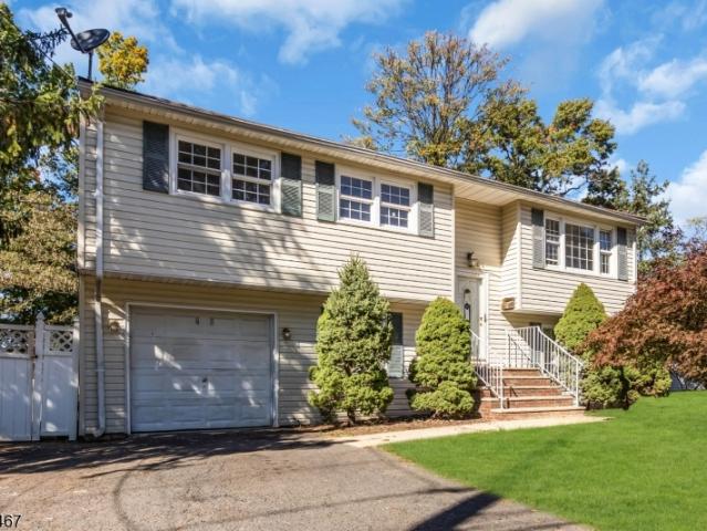 26 Nancy Ln