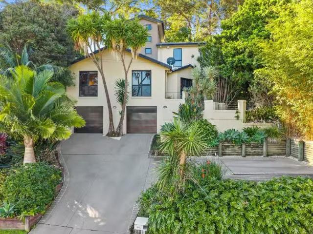 26 Newlands Avenue, Terrigal House for rent Listed by Tammy C.