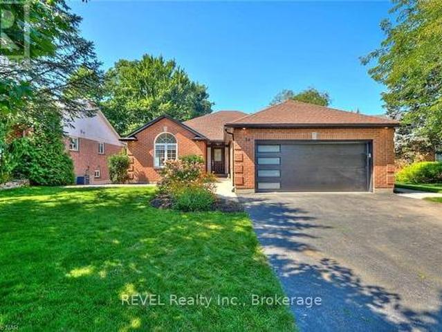 26 Oakridge Boulevard, Pelham Fonthill, ON, L0S 1E5 house for sale | Listing ID X13790 | Royal LePage