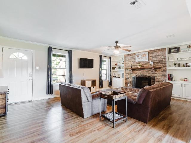 26 Pinewood Drive