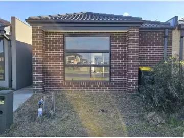 26 Polly Parade, TARNEIT House for rent Listed by Ajitesh Aro.