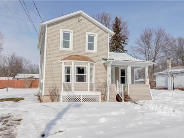 26 Pleasant Street