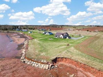 26 Red Cliff Lane, Earnscliffe, PE, C0A 2E0 house for sale | Listing ID 202609 | Royal LePage