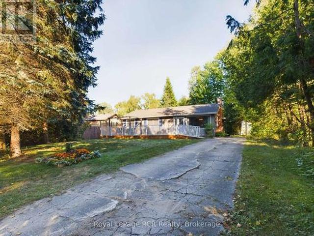 26 Robert Drive, Saugeen Shores, ON, N0H 2C5 house for lease | Listing ID X13715 | Royal LePage
