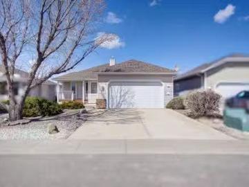 26 Skyline Crescent, Claresholm, AB, T0L 0T0 house for sale.
