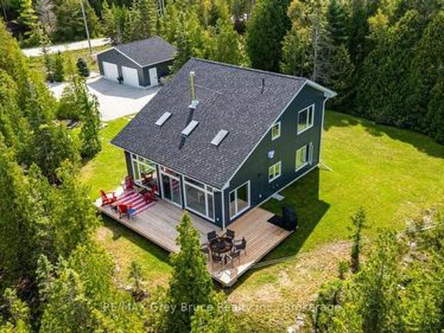 26 Silver Sides Point Drive, Northern Bruce Peninsula, ON, N0H 1Z0 house for sale | Listing ID X13780 | Royal LePage