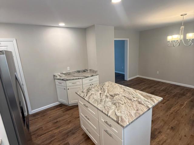 26 Smith Blvd
