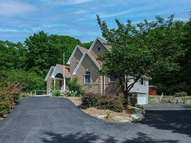 26 Stonehedge Drive