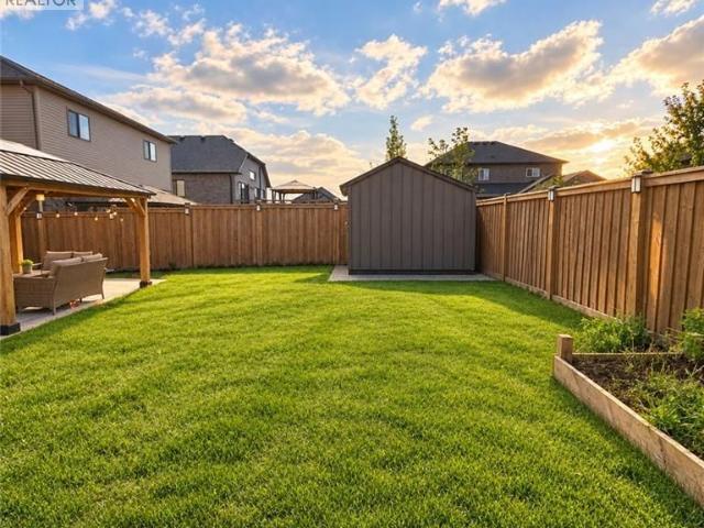 26 STRAUCH Avenue, New Hamburg, Ontario, N3A4N7