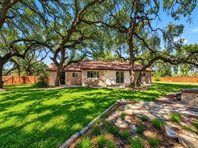 26 Sunrise Dr