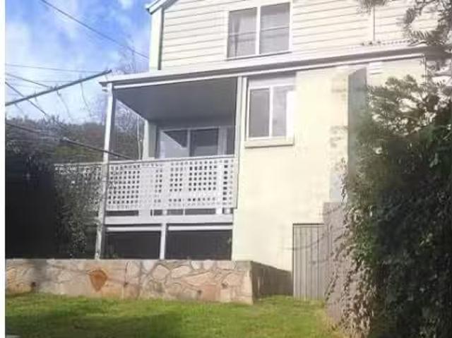 26A Callister Crescent, THEODORE Townhouse for rent Listed by.