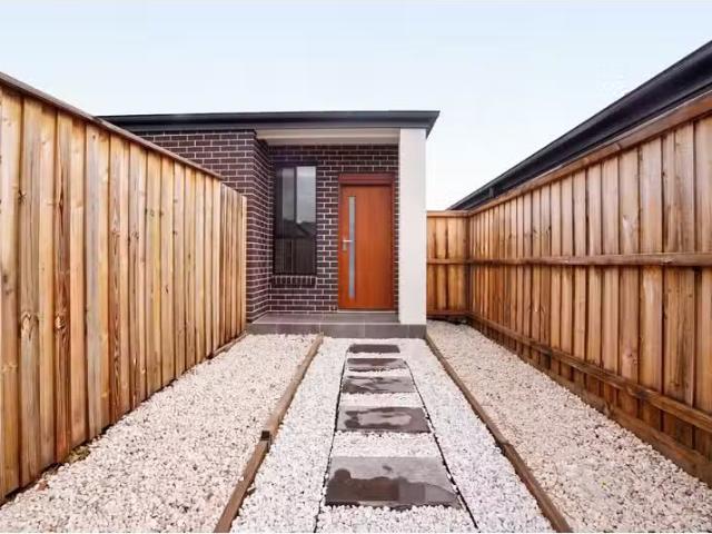 26a Axford Avenue, Airds Apartment for rent Listed by Hayley.