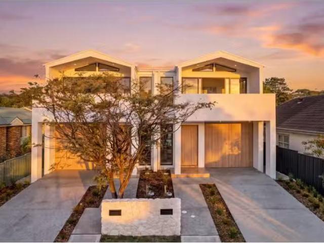 26A Station Street, East Corrimal Townhouse for rent Listed b.