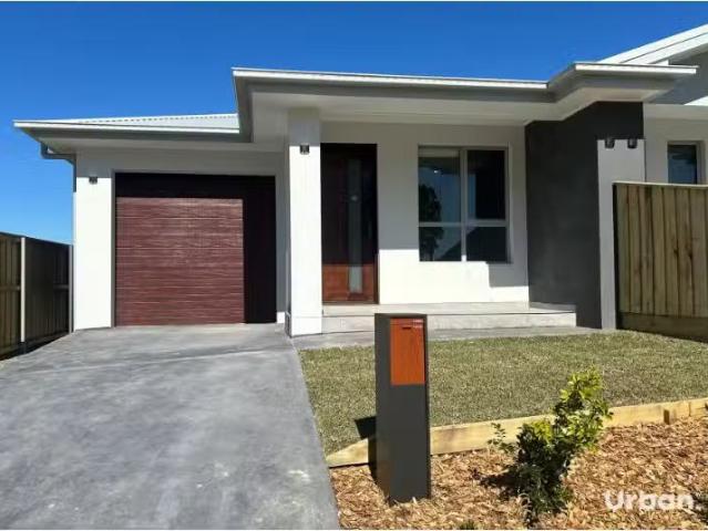 26B Tigerhawk Drive, Chisholm Apartment for rent Listed by Sa.