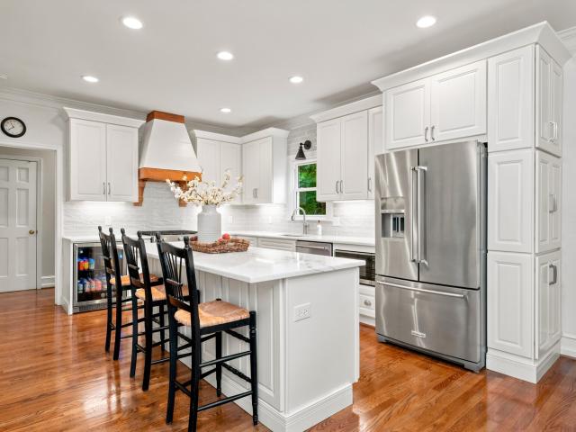 2704 Old Looney Mill Circle