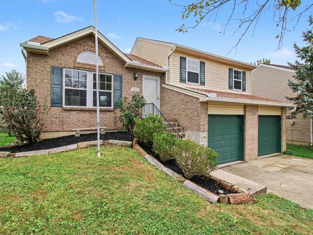 2704 Berwood Lane