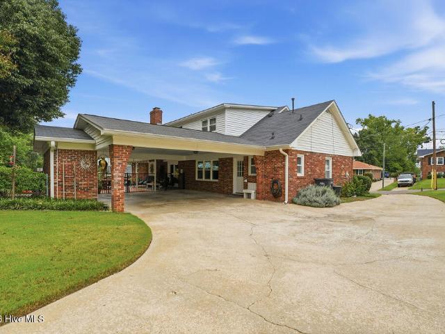 2704 Bolling Road