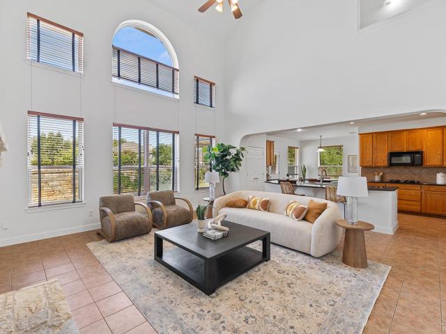 2704 Covington Pl