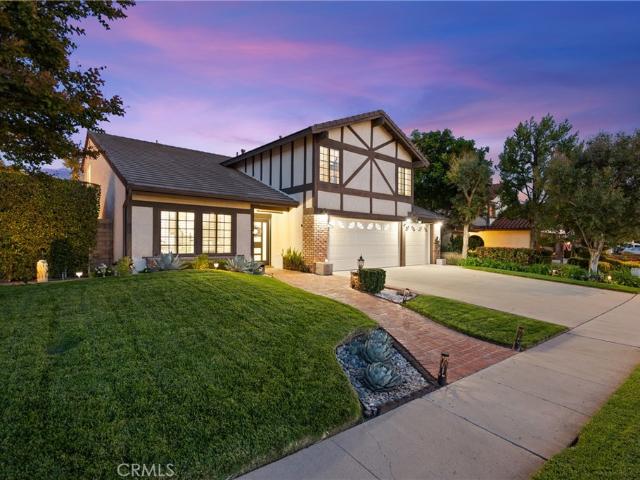 2704 Lemon Dr