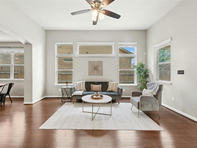 2704 Santa Ana Ln