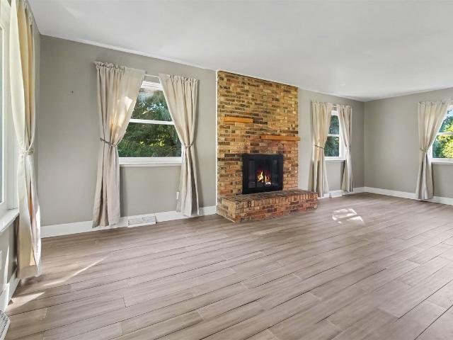 2705 Jennings Road