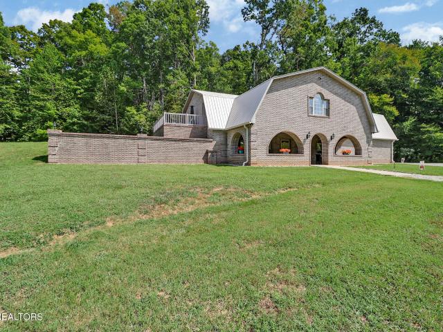 2705 Lick Creek Rd